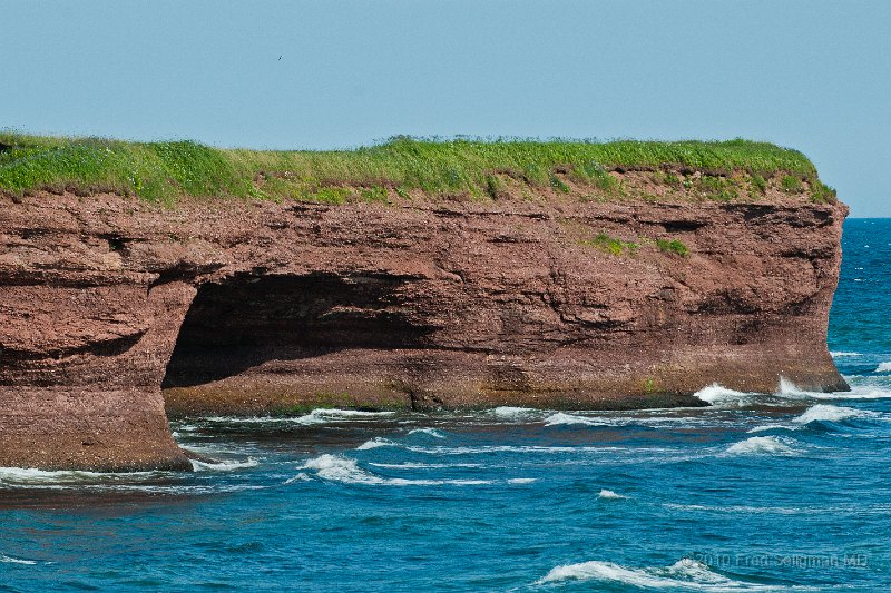 20100720_155621 Nikon D300.jpg - Seascape south of Perce QC, Gaspe peninsula.
